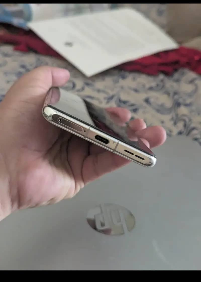 One Plus 11 6