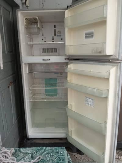 Toshiba refrigerator