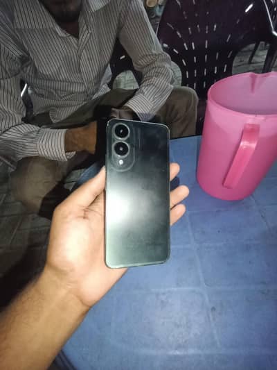 Vivo Y17s