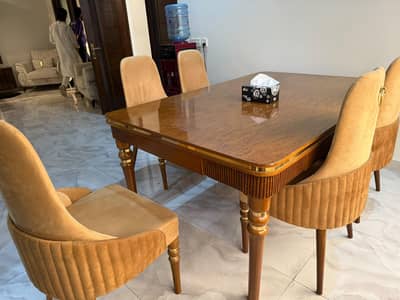 DINING TABLE WITH 5 CHAIRS