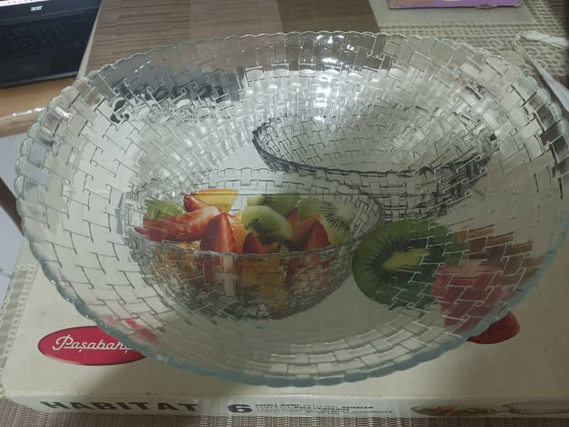 GLASS DINNER SET 9