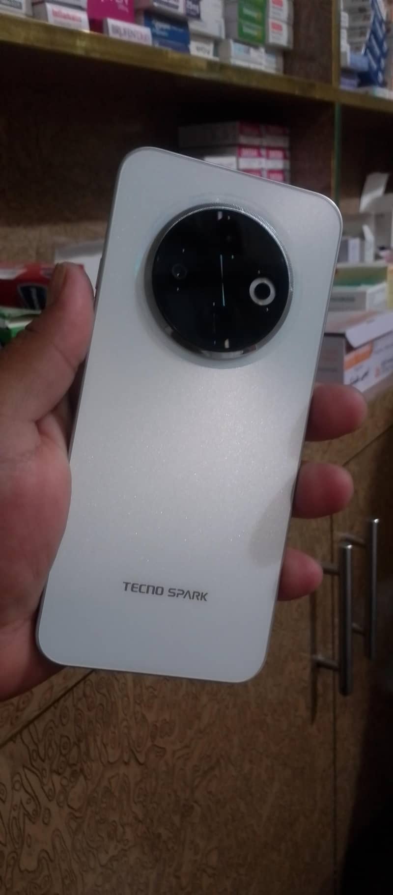 Tecno SPARK 30C 0
