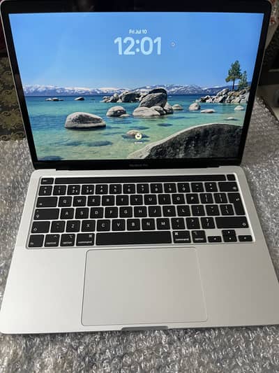 Apple MacBook Pro 2020 13" i7 QuadCore