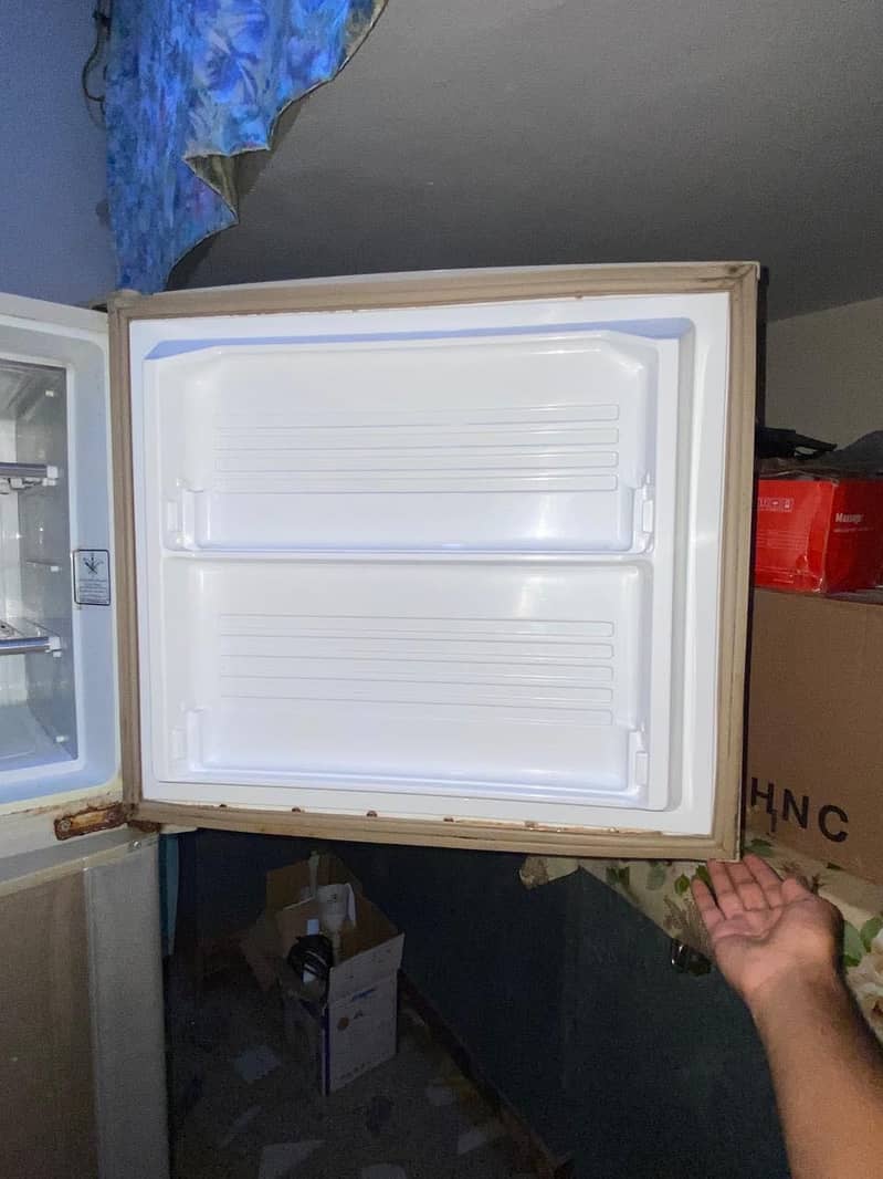 Dawlance fridge 2