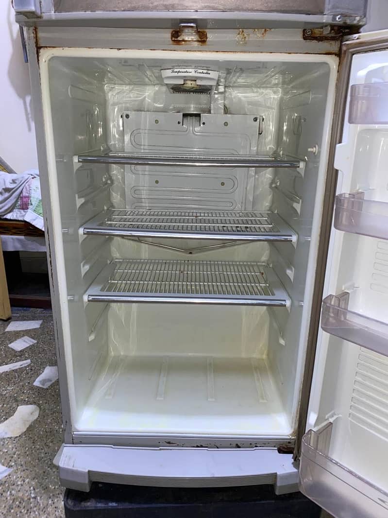 Dawlance fridge 5