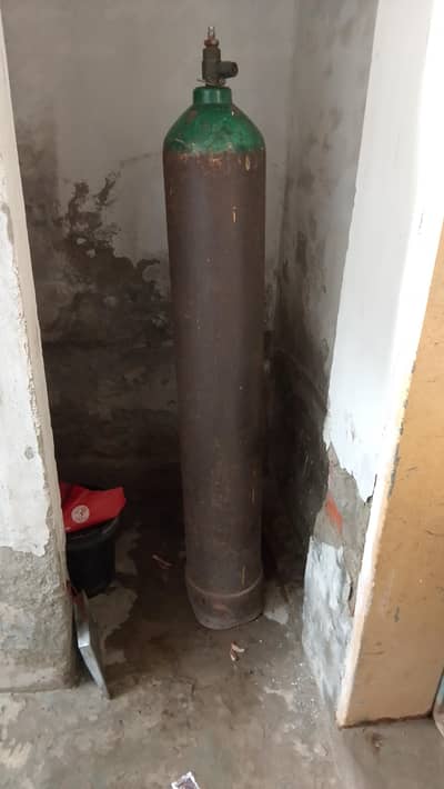 oxygen cylinder 40L