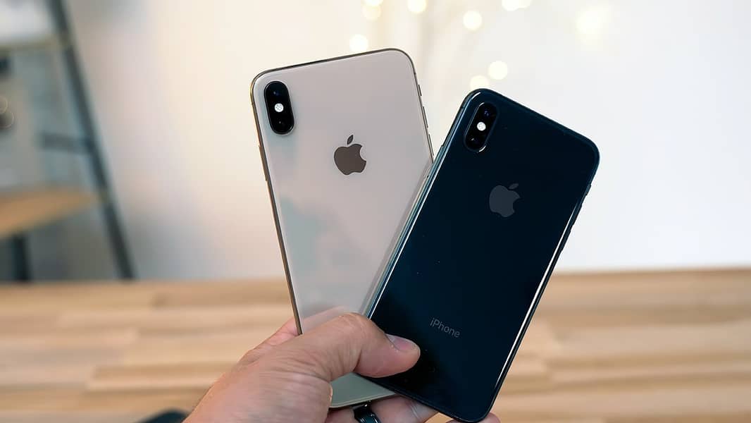 Apple iPhone XS 0
