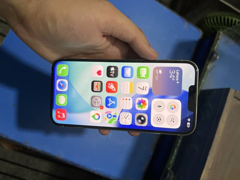 Apple iPhone 13 Pro Max 10