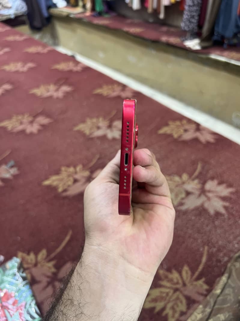 Apple iPhone 14 plus 3