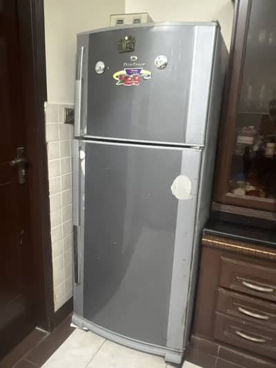 Dawlance 22 cubic feet refrigerator