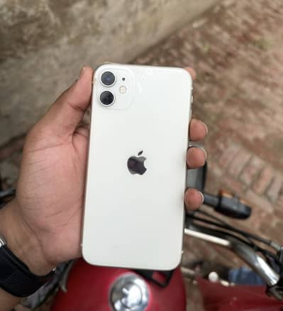 Apple iPhone 11