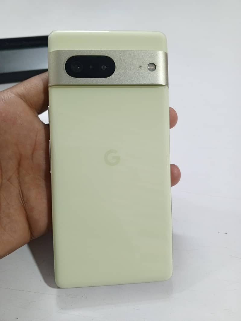 Google Pixel 7 5