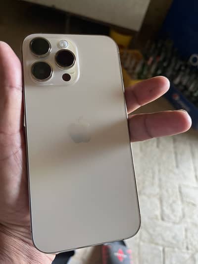Iphone 14Pro maxx Golden