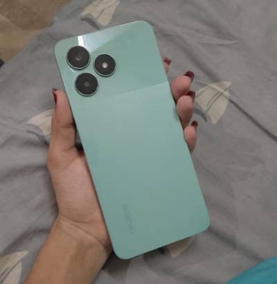 Realme C51