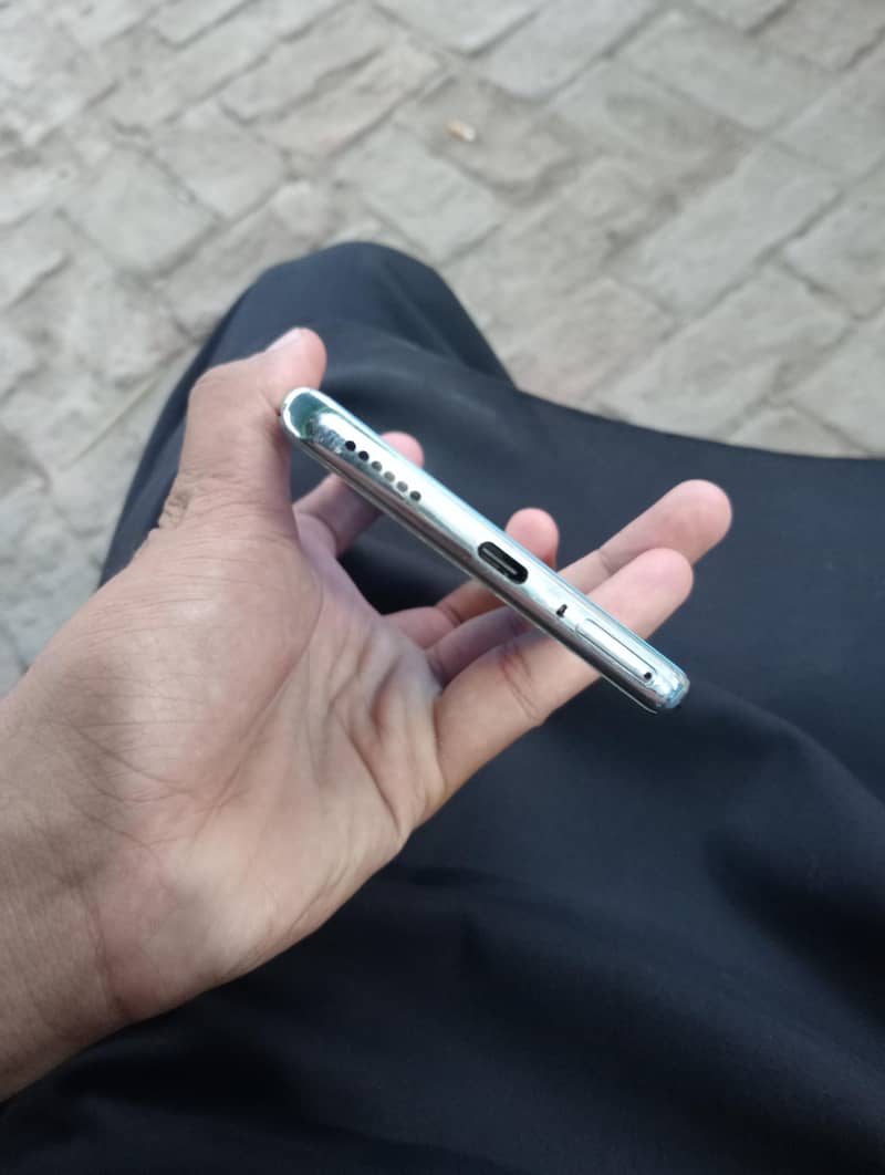 Tecno CAMON 40 Pro 5