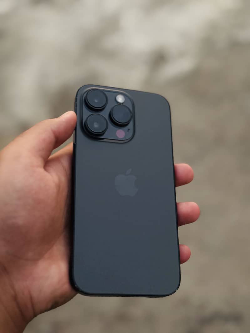 Apple iPhone 14 Pro 0