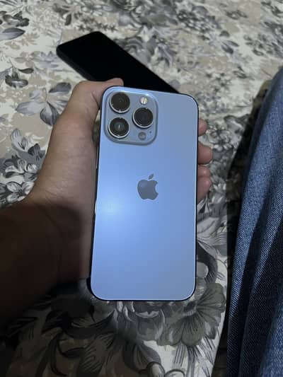 Apple iPhone 13 Pro