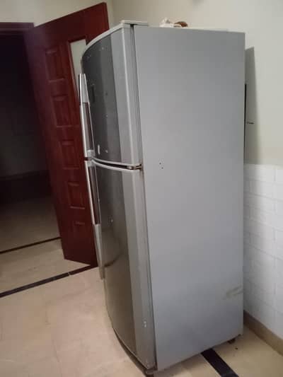 Dawlance Double Door Refrigerator – Good Working Condition