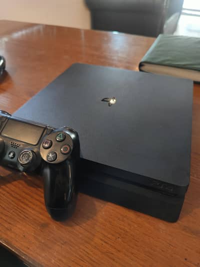PS4 SLIM