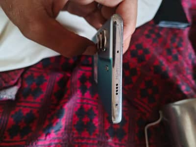 Tecno CAMON 40 Pro 03088948832 contact