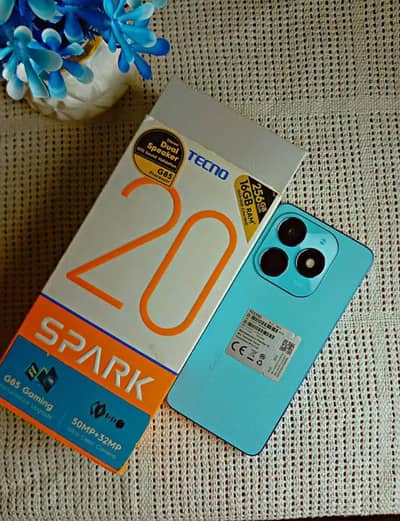 Tecno Spark 20.8+8/256gb like brand new Condition