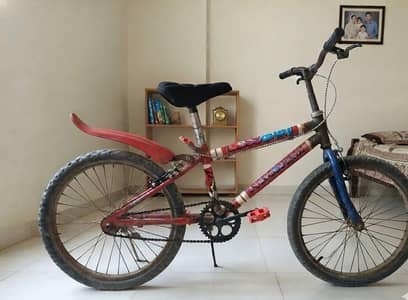 imported japani cycle for sale,1 year old, medium size for 10-12 years