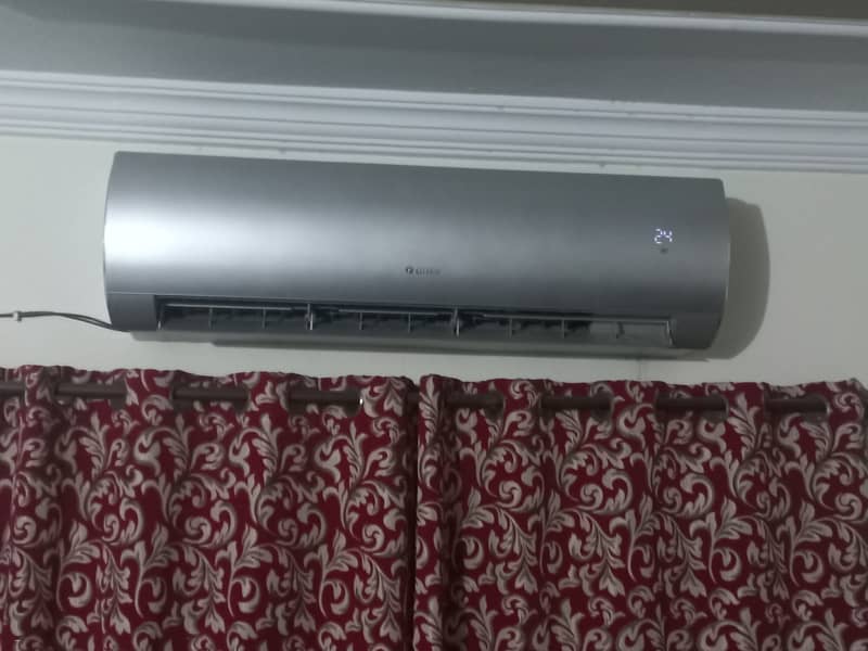 Gree  ac 1