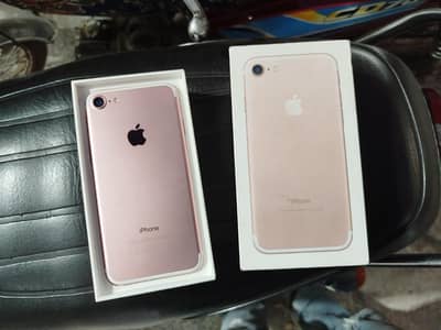 Apple iPhone 7 With box alll sims working 0303532909 whats ap