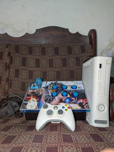 Xbox 360 Fresh Condition 300 GB Memory Read didcription for details