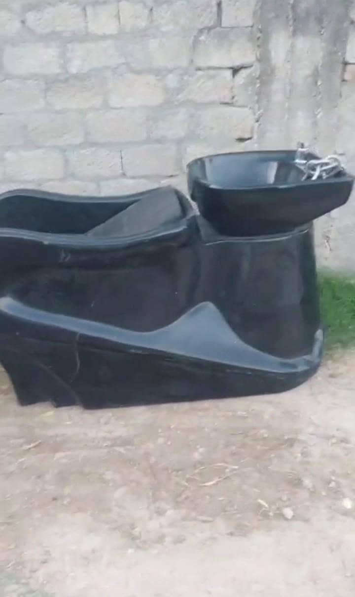 shampoo unit 0