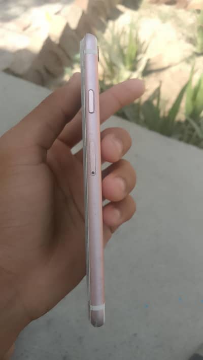 Apple iPhone 6S