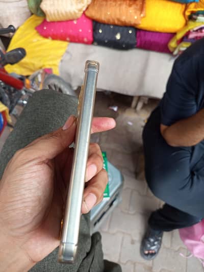 OPPO A6