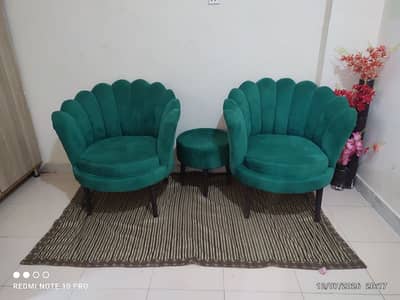 Flower chair and table