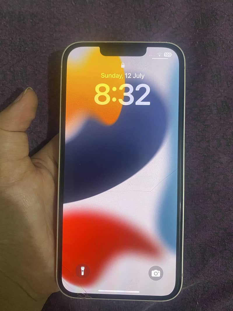 Apple iPhone 13 1