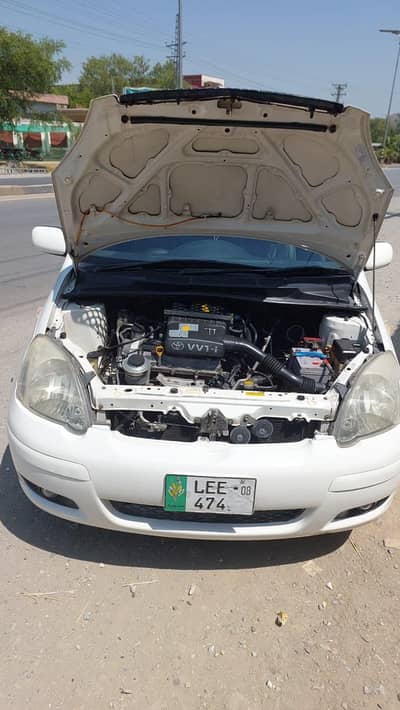 Toyota Vitz 2004