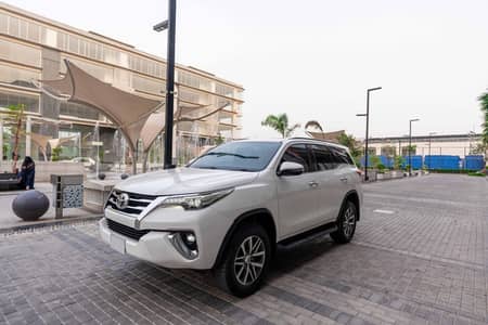 Toyota Fortuner V 2021