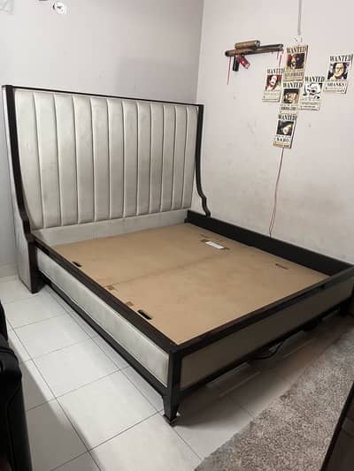 King size bed without mattress