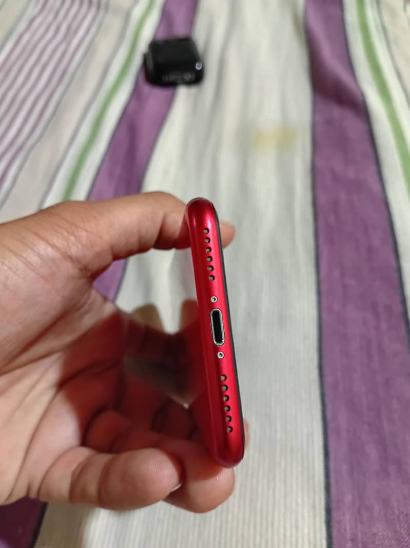 Apple iPhone SE 3