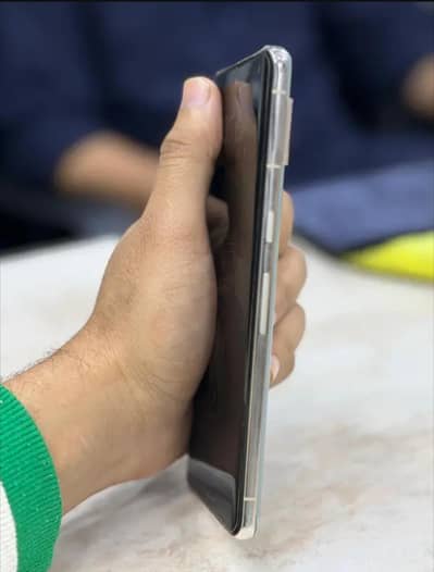 Google Pixel 7 pro in lush condition