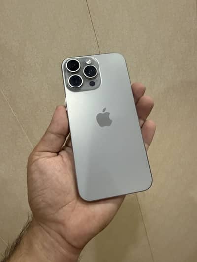Apple iPhone 15 Pro Max