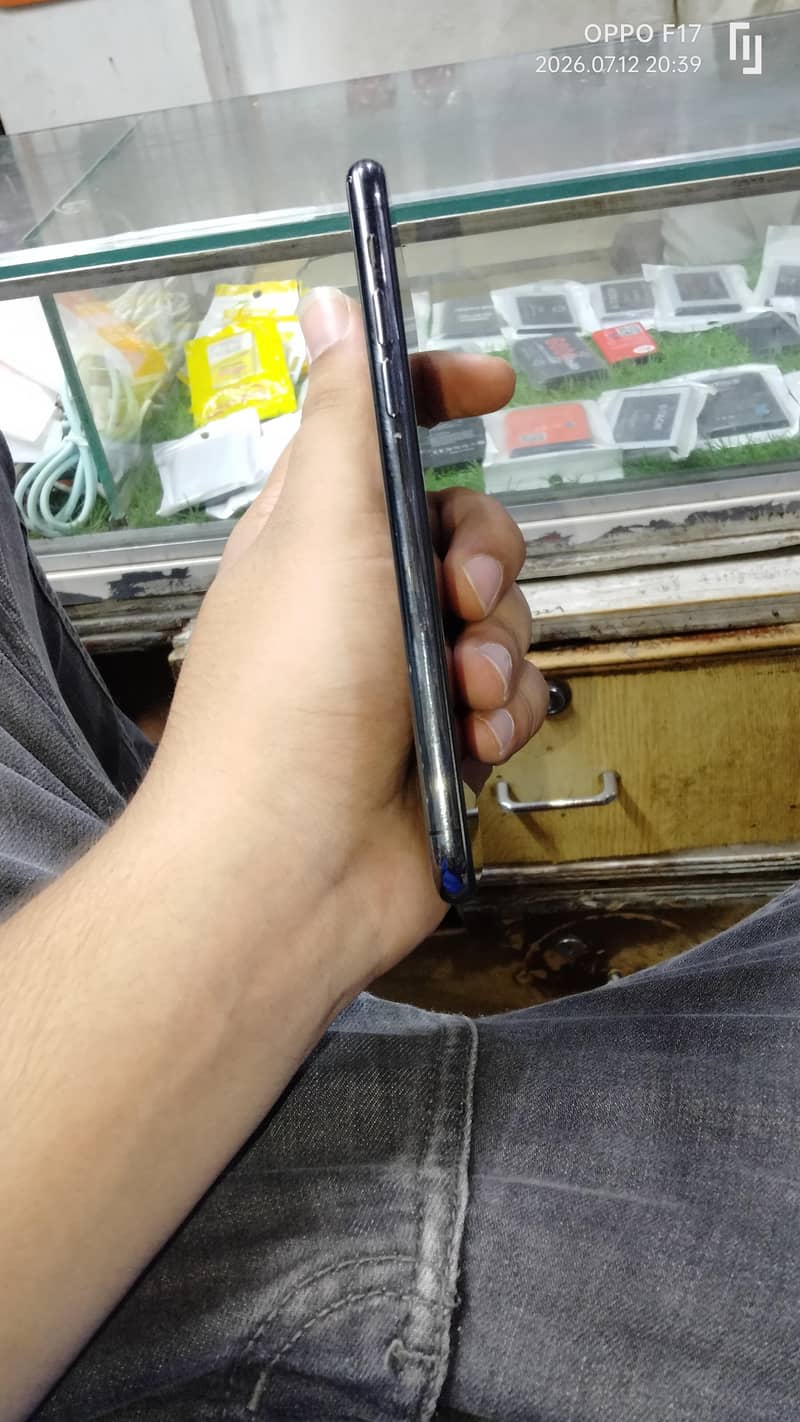 Apple iPhone X 2