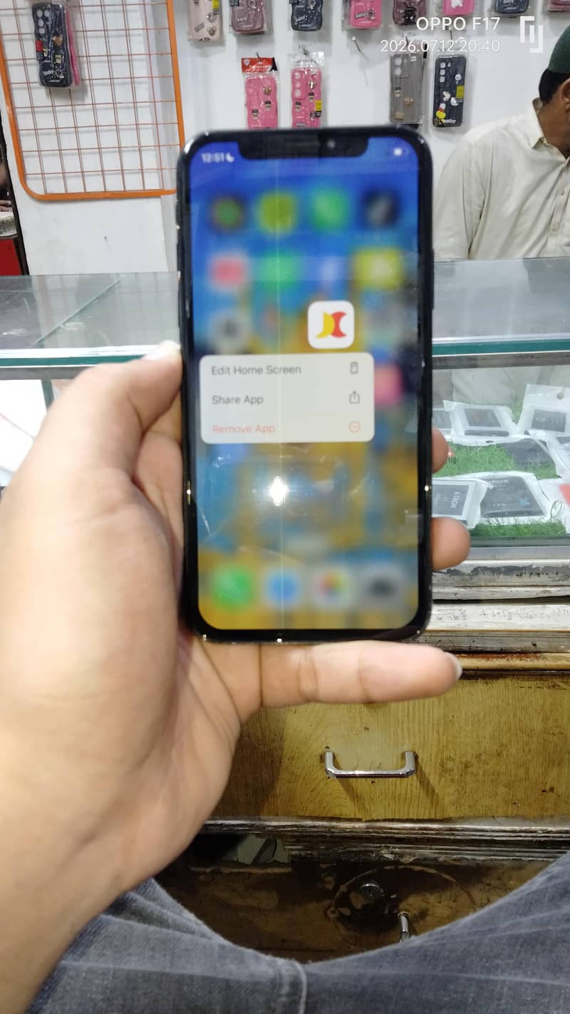Apple iPhone X 6