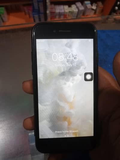 Apple iPhone 7