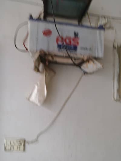 UPS setup for sale (UPS + Battery)
