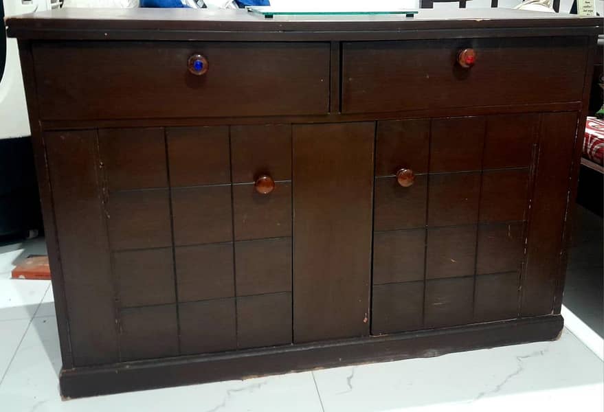 Heavy Double Bed with Side Tables,Dressing Table 1
