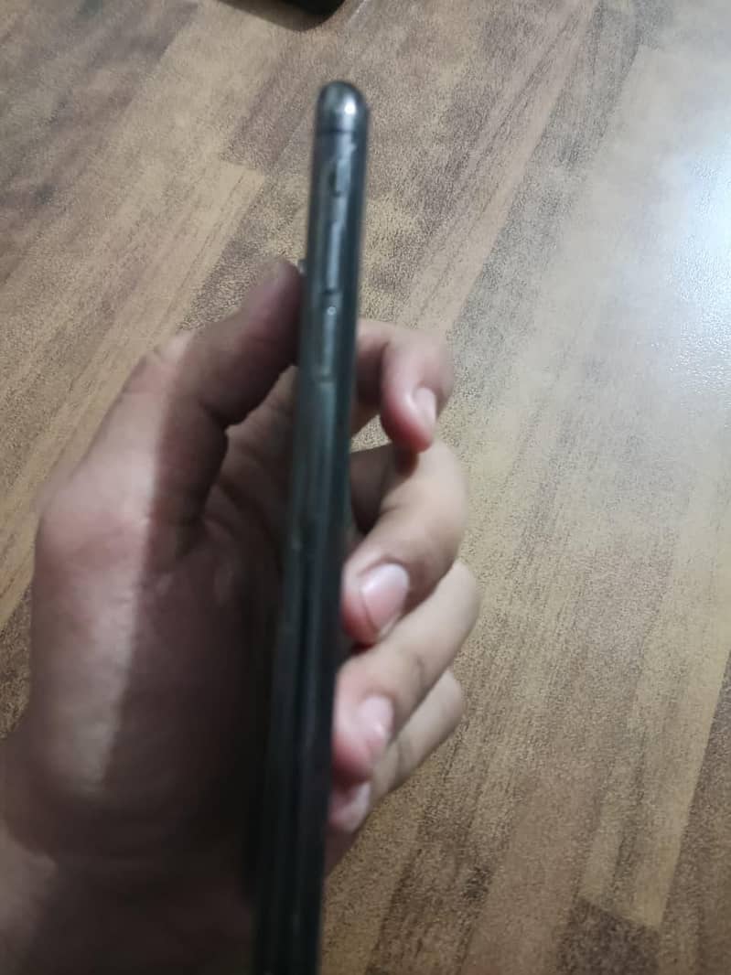 Apple iPhone X 2