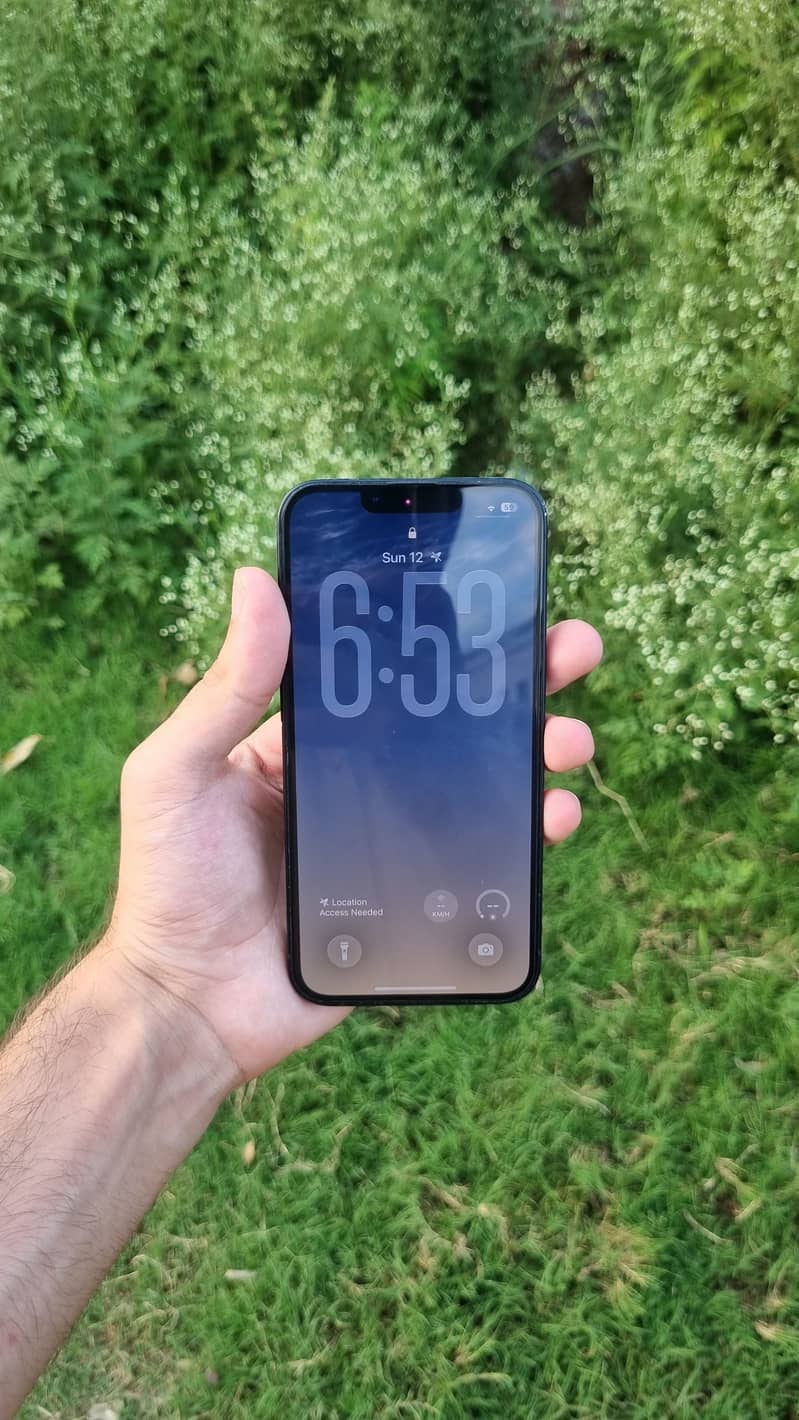 Urgent sale Iphone 13 JV - 128 GB 6