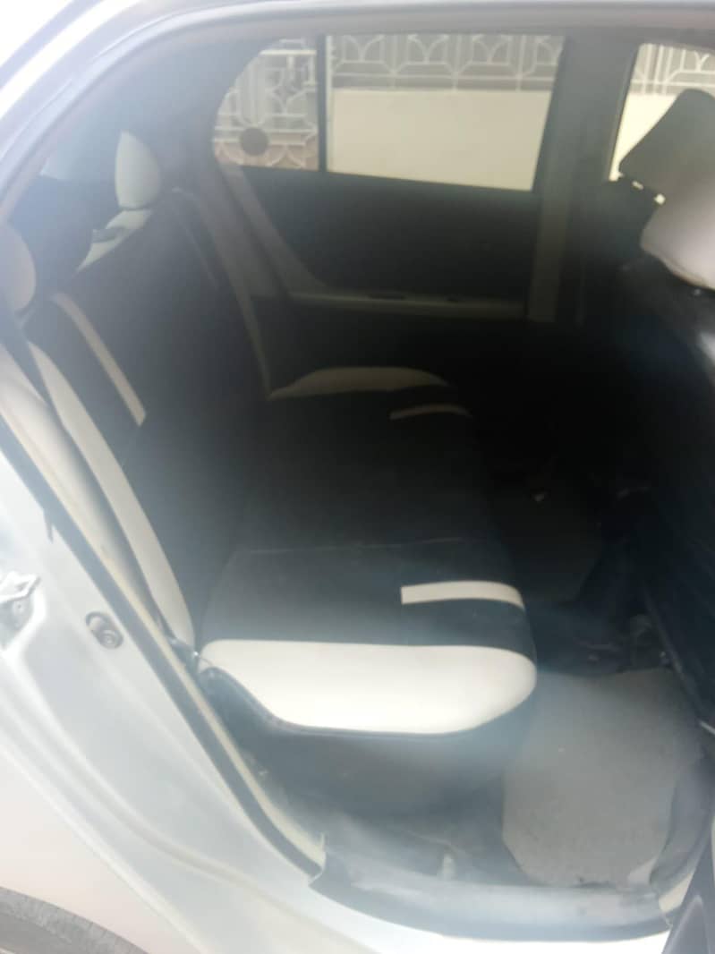 Vitz Automatic 2005/11 8