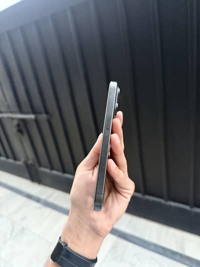 Apple iPhone 15 Pro Factory unlock