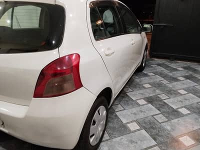 Toyota Vitz 2005